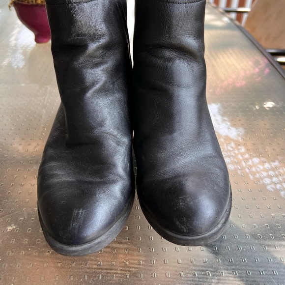 Kenneth ColeSmart casual boots, worn for one season - Picture 4 of 7